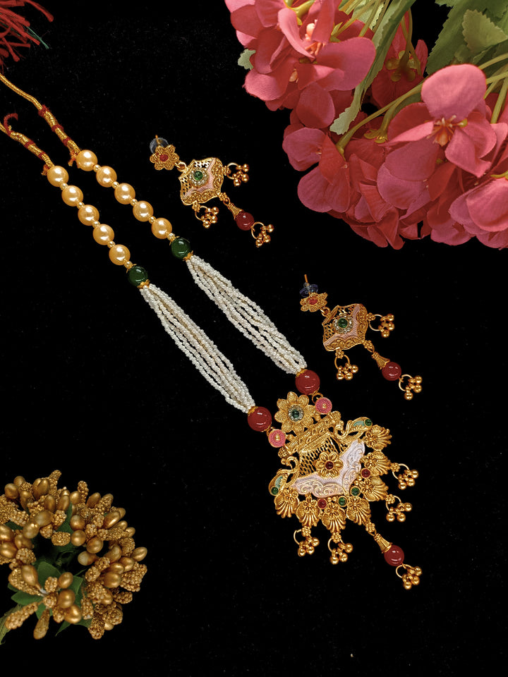 Kamala Lakshmi Big pandal size+ earings Set